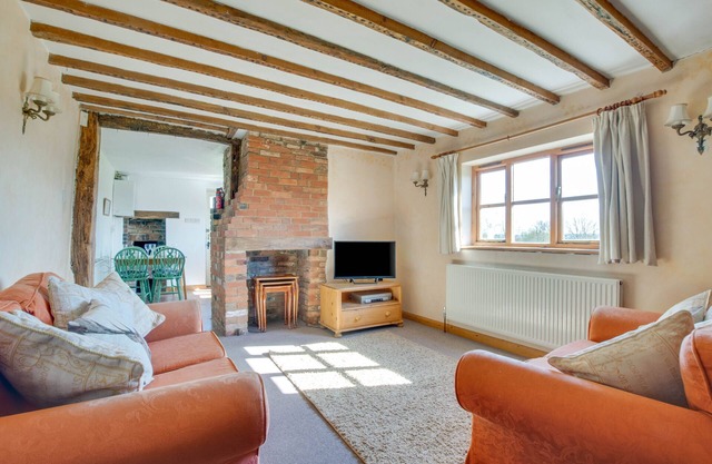 Orchard Cottage - Trois Chambres Maison, Couchages 4