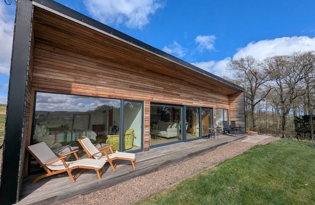 Orchard Hideaway - Deux Chambres Maison, Couchages 4