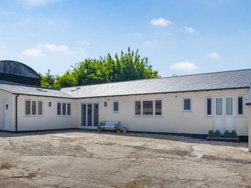 Orchard Lodge