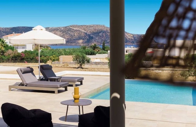 Orelia Luxury Deluxe Villa 1