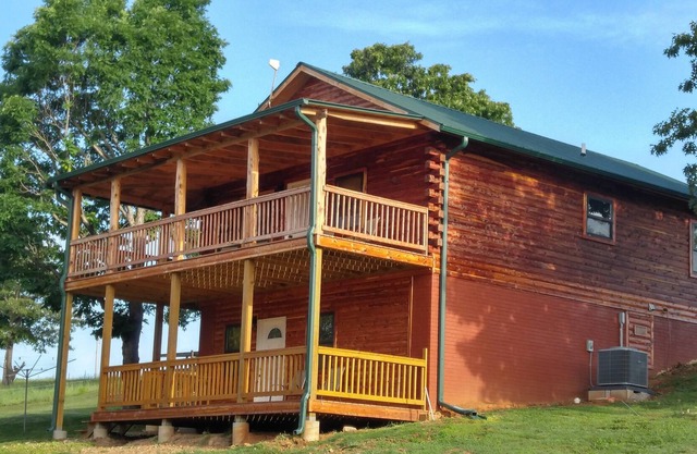 Log Cabin Pristine avec un confort moderne