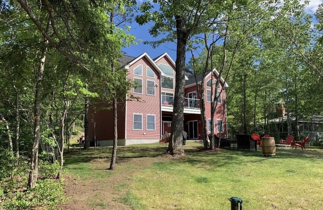 OSSIPEE LAKEFRONT-BROAD BAY! Summer Weeks Just opened!