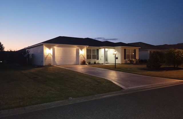 Our home is located in a great location between Brownwood and Lake Sumter.