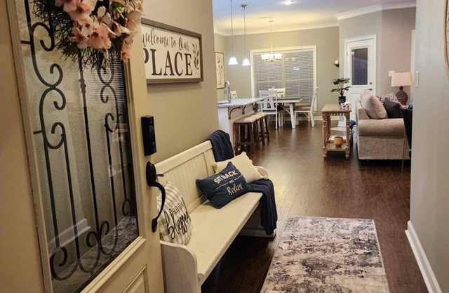 "OUR PLACE" Comfy New 3 Bdm/2 Bath in Searcy, AR minutes from Harding University