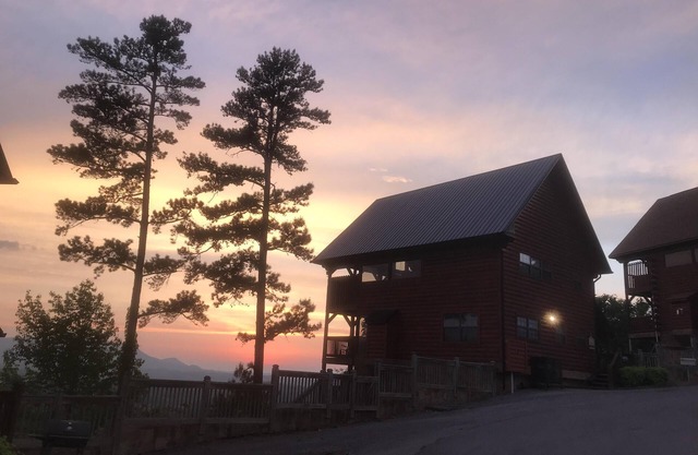 NOTRE VUE SPECTACULAIRE Cabine, Starr Crest Resort, Pigeon Forge, Emplacement incroyable!