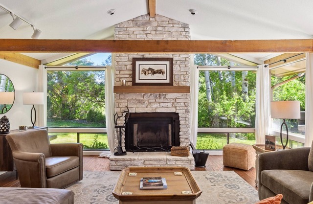 Outpost: Golf Creek 44 - Portable A/C, Close to Nat'l Park