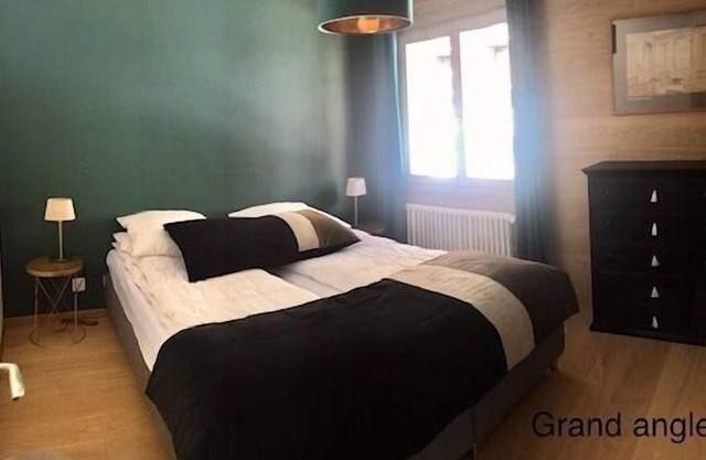 Extérieur : Magnifique appartement refait à neuf - pour 6 personnes - Au 3ème étage d'un batiment -