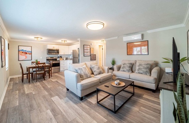 OV Mosaic - Cove Suite