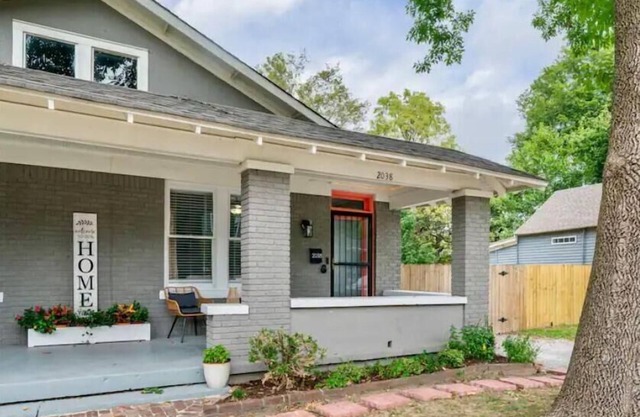 Overton Square Pet-Friendly Large Yard Pool Table