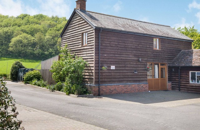 Hibou Barn, WOOLHOPE