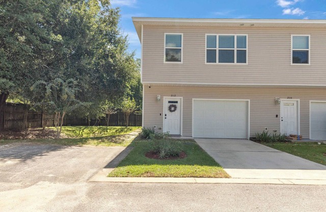 Owl's Nest | Kid Pet Friendly, 6miles to Beach!
