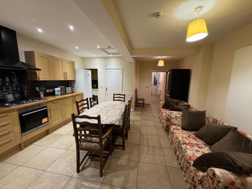 Oxford Ensuite Villa Park View Free Parking Central Headington for 8