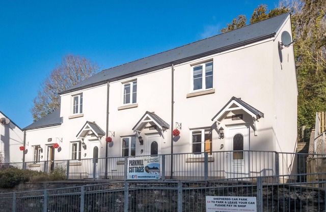 Oxwich Cottage - 2 Bedroom - Parkmill