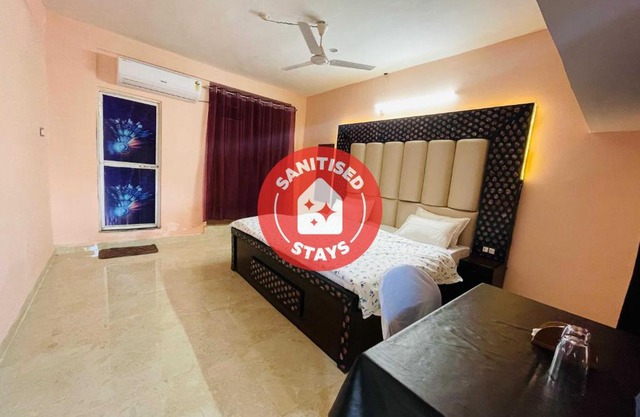 OYO 70101 Hotel Green Park