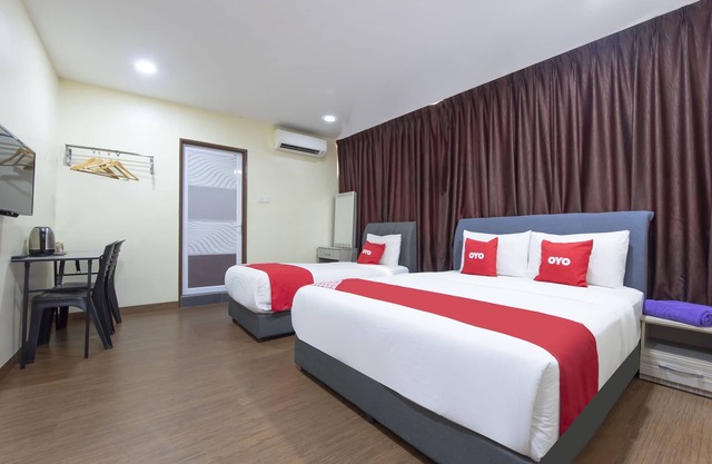 OYO 90380 Hotel Jasin