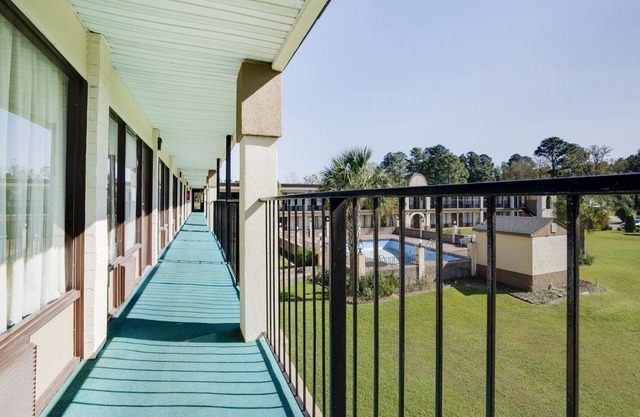 OYO Hotel Wade/Fayetteville I-95 South