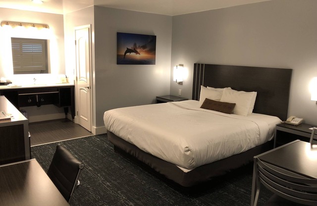 Pacific Inn