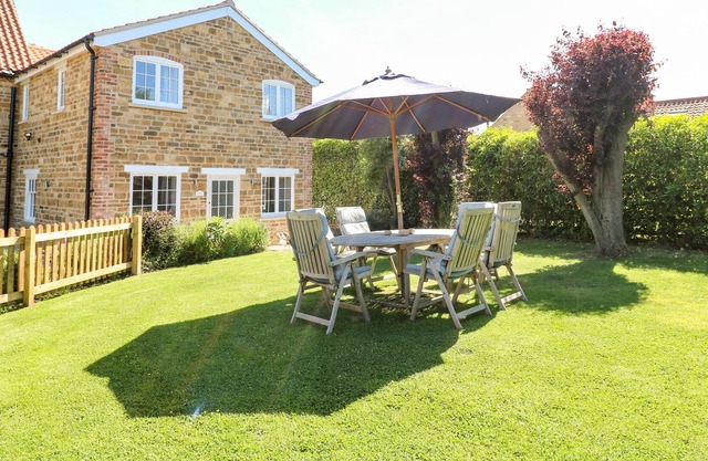 Paddock View Cottage, VALE OF BELVOIR