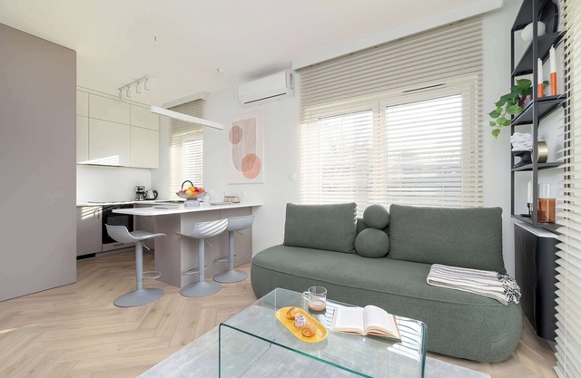 Paderewskiego 51F | Apartment | Air Conditioning