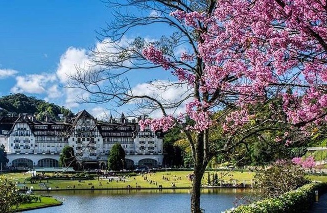 Palacio Quitandinha Linda Vista Para o Lago