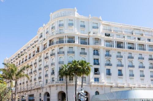 PALAIS MIRAMAR CROISETTE APART 1 MIN CARLTON