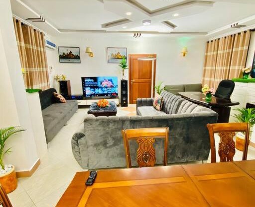 Palm beach apartment
