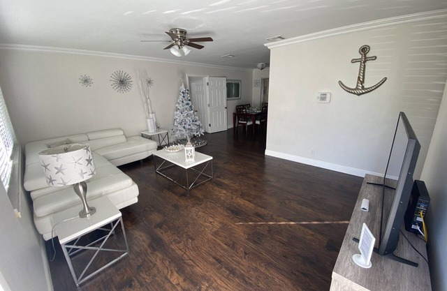 * NOUVEAU * MAISON DE VACANCES FAMILIALES DE PALM BEACH! 4BD 2 BR & GAME ROOM 🏝