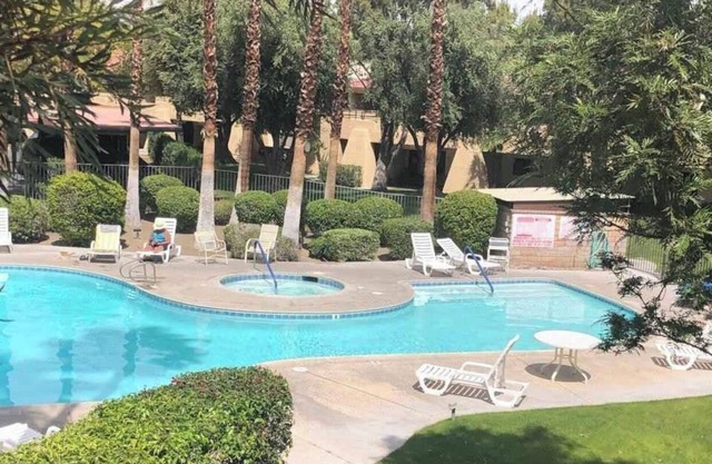 Escapade au Palm Springs Oasis Resort