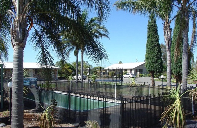 Palm Valley Motel