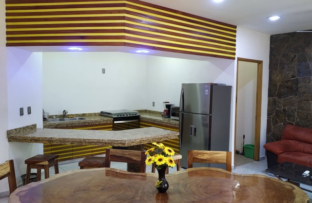 PALMAS DE CHAHUE 7 (1 100 pi²)
