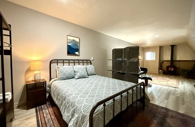 Palmer's Ski Shack, Cozy studio! Quail Ridge 50% Off!