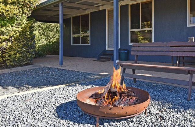 Palmers Lane Vineyard Estate and Retreat with Pool offers a large 6br home and 2br cottage