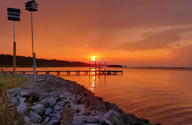 Pamlico Paradise w/ private boat ramp and dock