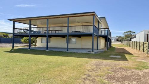 Panorama Holiday Home On The Esplanade With Big Sunsets Views Are Rare