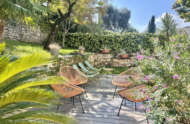 SITE APPARTEMENT PANORAMIQUE EN CENTRE VILLE AVEC JARDIN