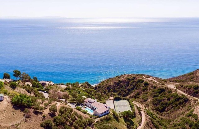 Vue panoramique sur l'océan, Big Rock Mesa Spanish 7 bdrm Malibu Villa (2 bâtiments)
