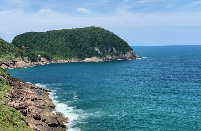 Mais linda vista do Guarujá - Penhasco das Tartarugas.