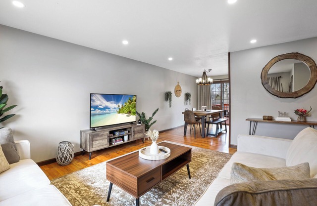 Paradise 4BR w/Pool & Games