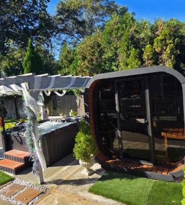 Paradise Citadel, Sauna, Htd pool hottub Golf Basketball