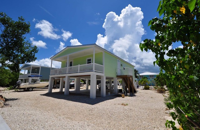 Maison 3 chambres / 2 salles de bain au bord du canal sur Cudjoe Key