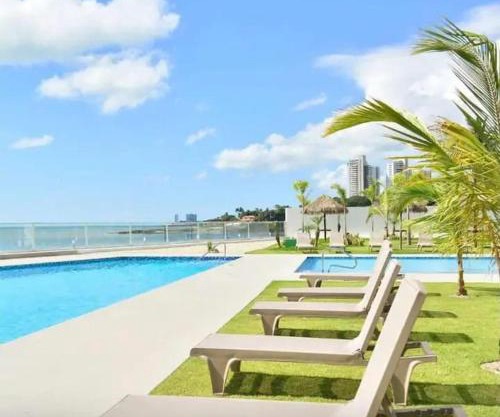 Paradise in Panama at Royal Palm