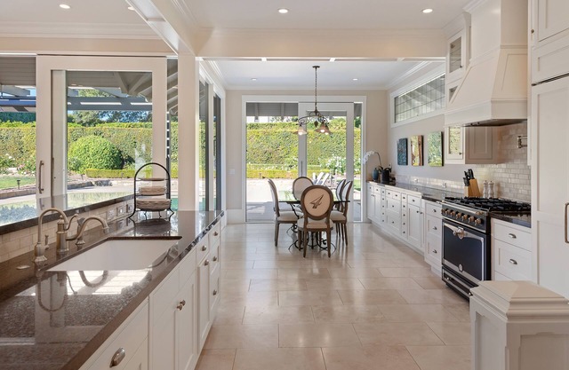 Paradise is Real | Luxurious 5 BDR Estate w/Pool, Hot Tub, and Plush Outdoor Se