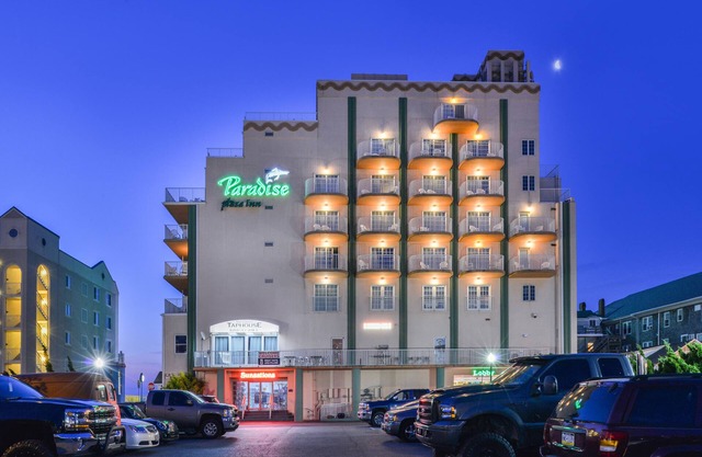 Paradise Plaza Inn