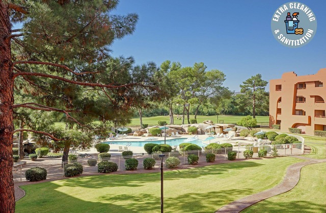 Paradise Valley Golf Views, King, Pool/Spa, 65" 4k w/ Streaming Services