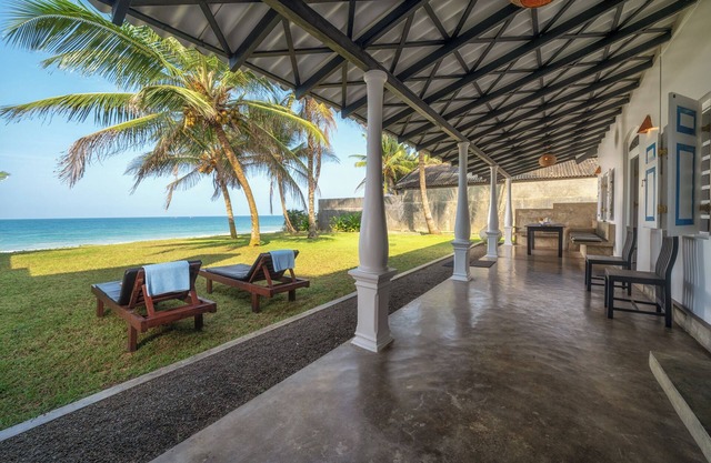 Villa sur la plage paradisiaque face à l'océan indien