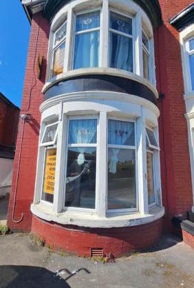 Park Road Guest House - Room To Rent On Park Road in Blackpool FY1 4ET