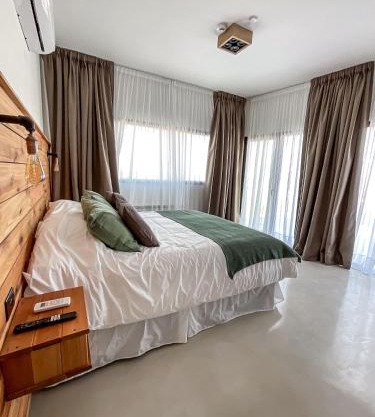Parry Smart Hotel