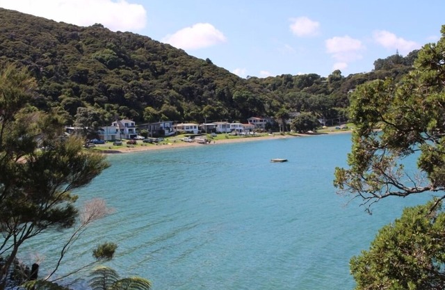 Cottage de Parsloe ~ Coromandel Town