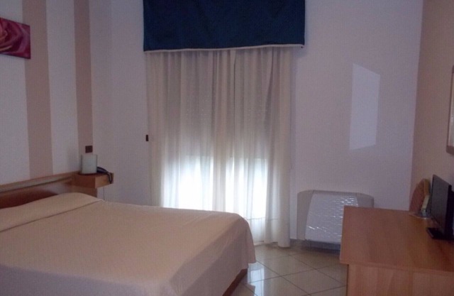 CHAMBRE PARTENIO - ROYAL HÔTEL