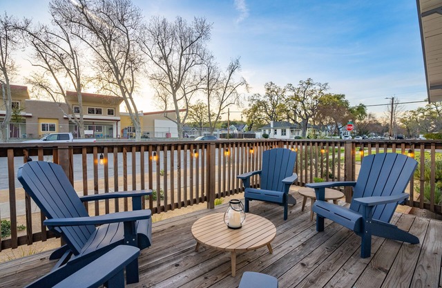 Paso on Oak - 30 Day Rental